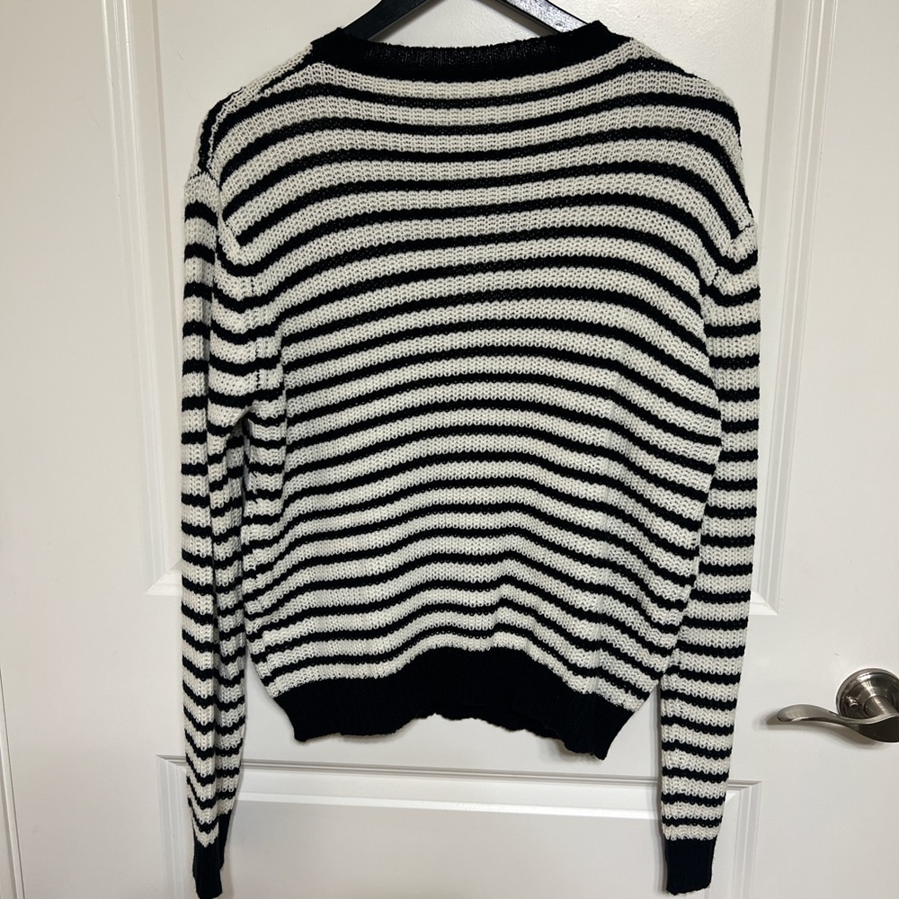 NEW Valentines Striped & Heart Pattern Drop Shoulder Sweater size L - Picture 3 of 6